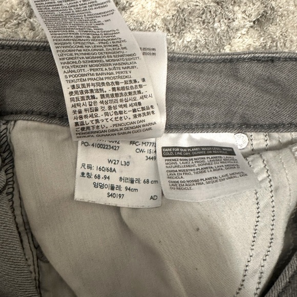 Paige Denim Jeans.  Size 26.  Low Waist zip detail skinny Jeans - Picture 3 of 6